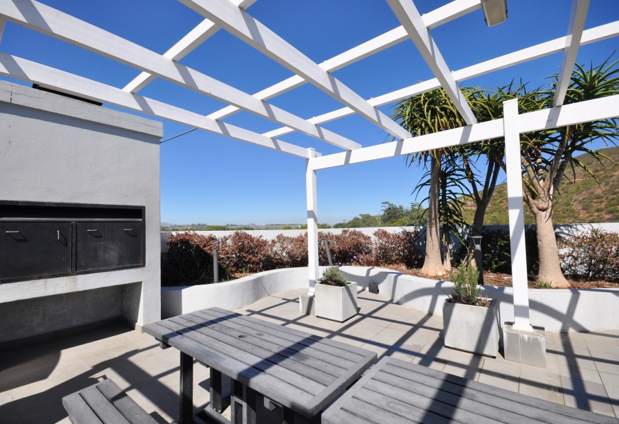 1 Bedroom Property for Sale in Dennesig Western Cape